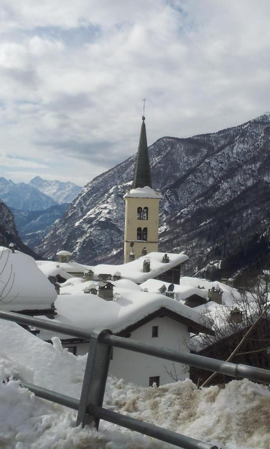 Cervinia-Valt Sport & Relax House Apartment Valtournenche Luaran gambar